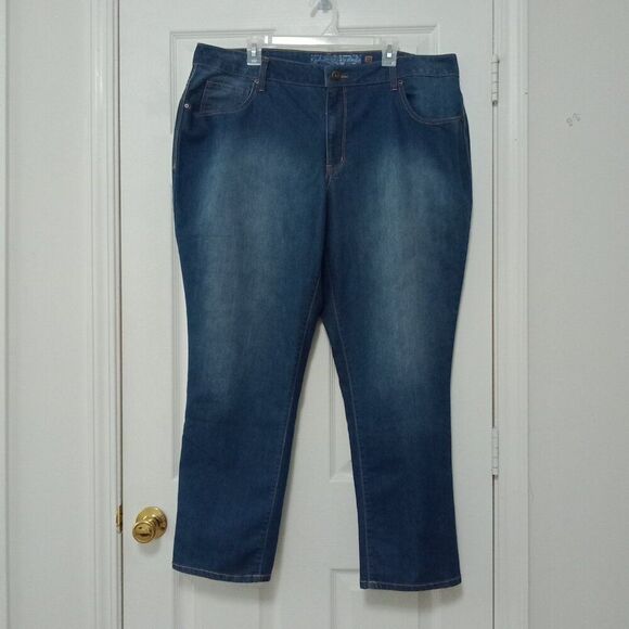 Faded Glory Plus Size High Rise Stretch Straight Leg Jeans 22  Classic Dark Wash - Picture 2 of 8